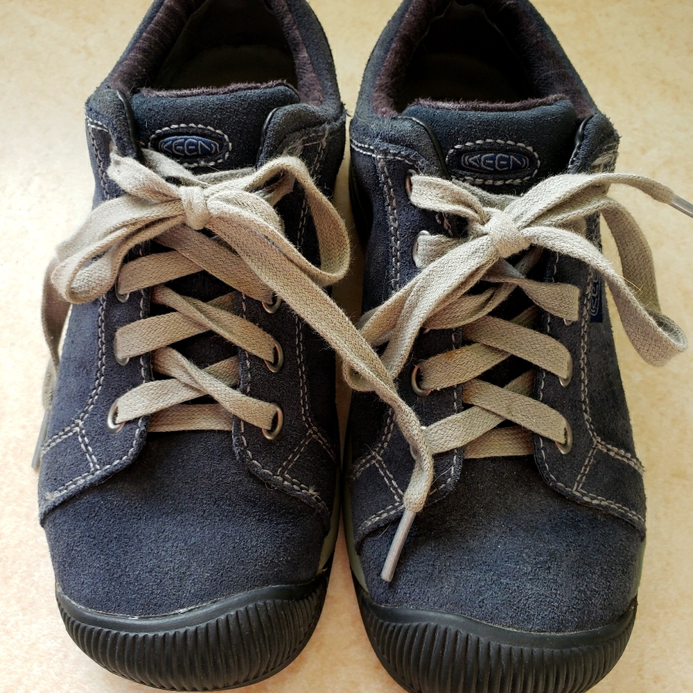 KEEN women's shoes